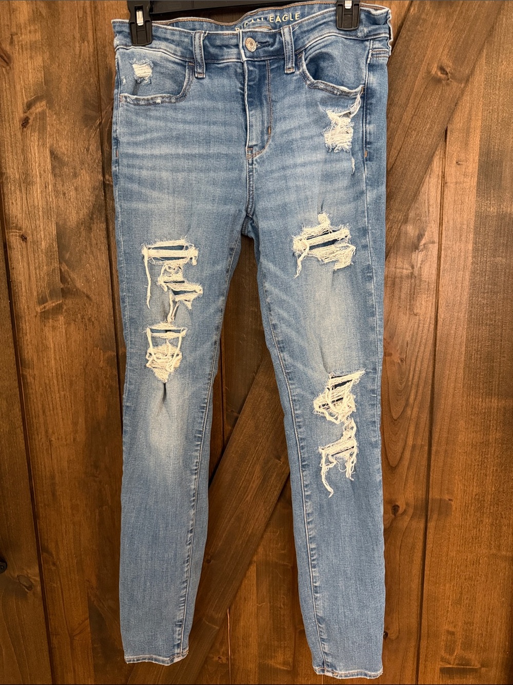American Eagle Outfitters Light Wash Distressed Skinny Jeans